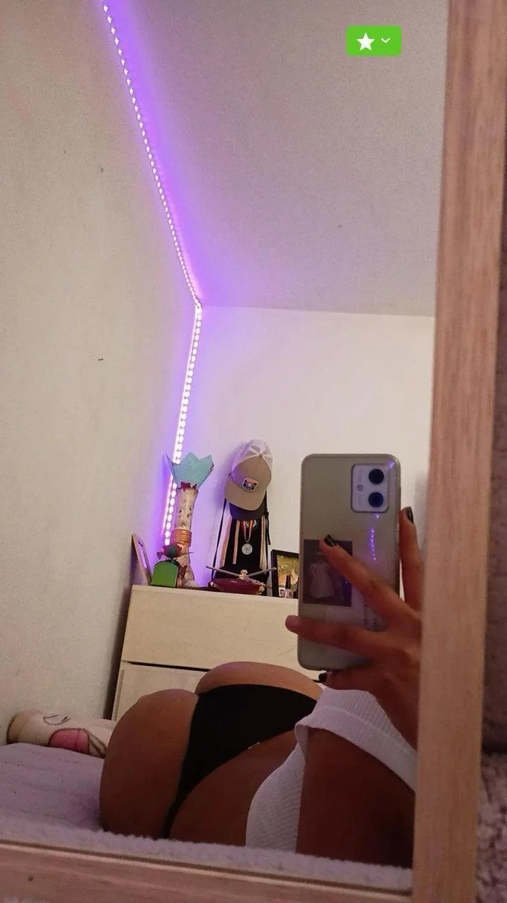 XXX Porn Photo of Nude naughtyrose_vc 5