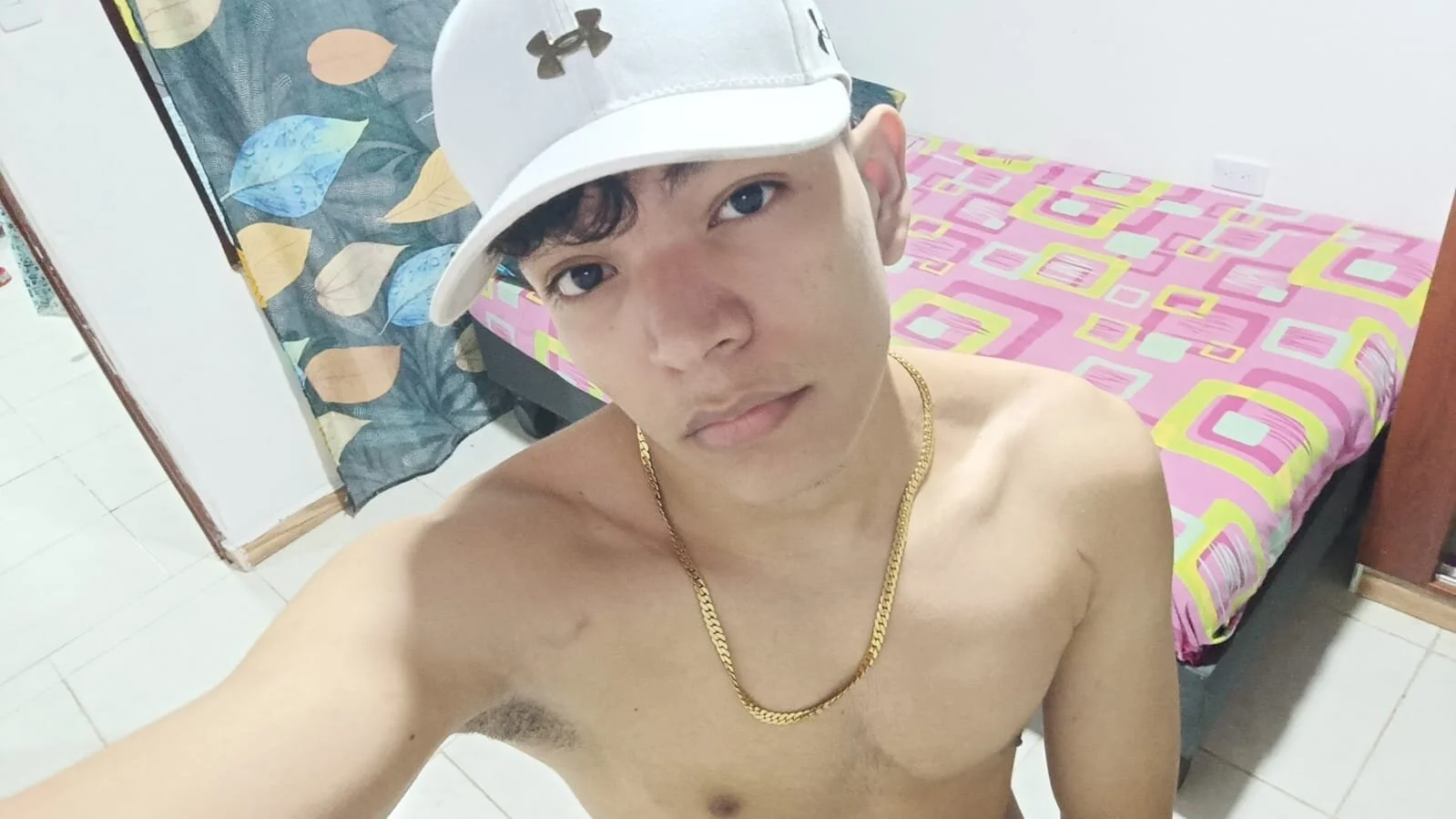 XXX Porn Photo of Nude white_boy78 5