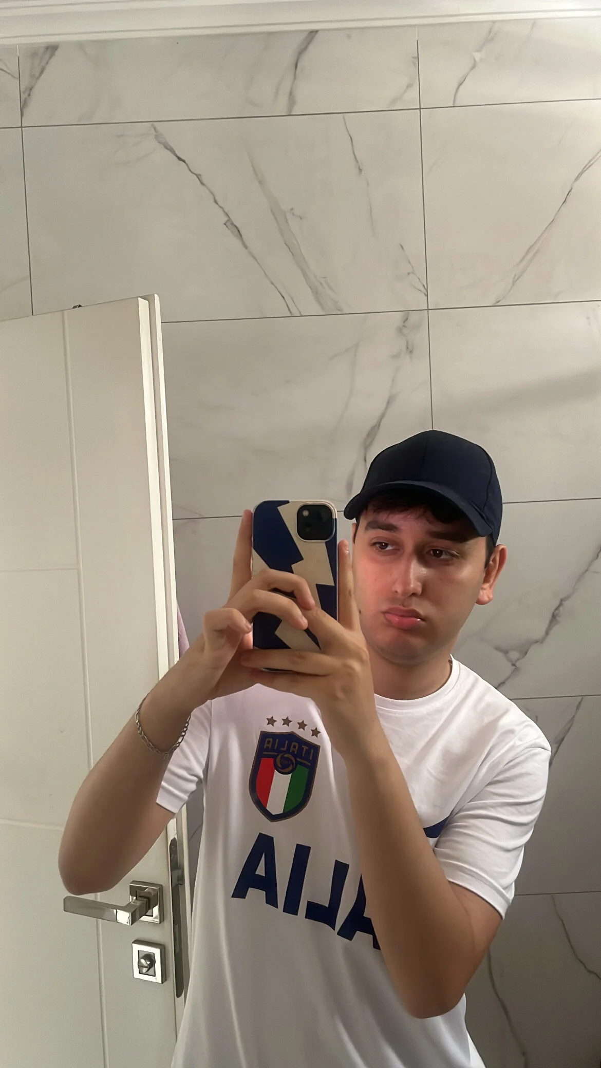 XXX Porn Photo of Nude imjustaboyy1 4