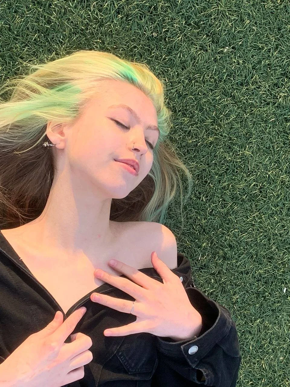XXX Porn Photo of Nude lizaa_breeze 8