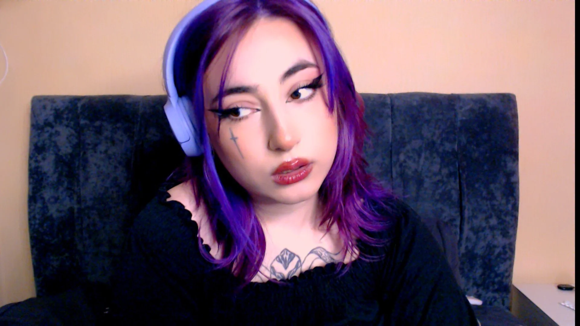 XXX Porn Photo of Nude purplewitch 1