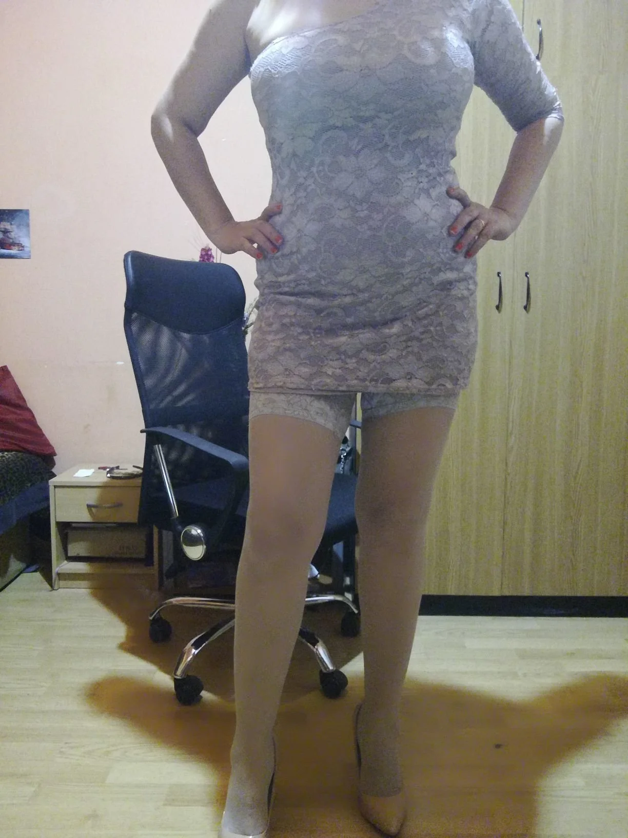XXX Porn Photo of Nude EvelyneFlirtyMilf 5