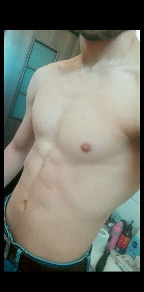 XXX Porn Photo of Nude hoot_denis28 6