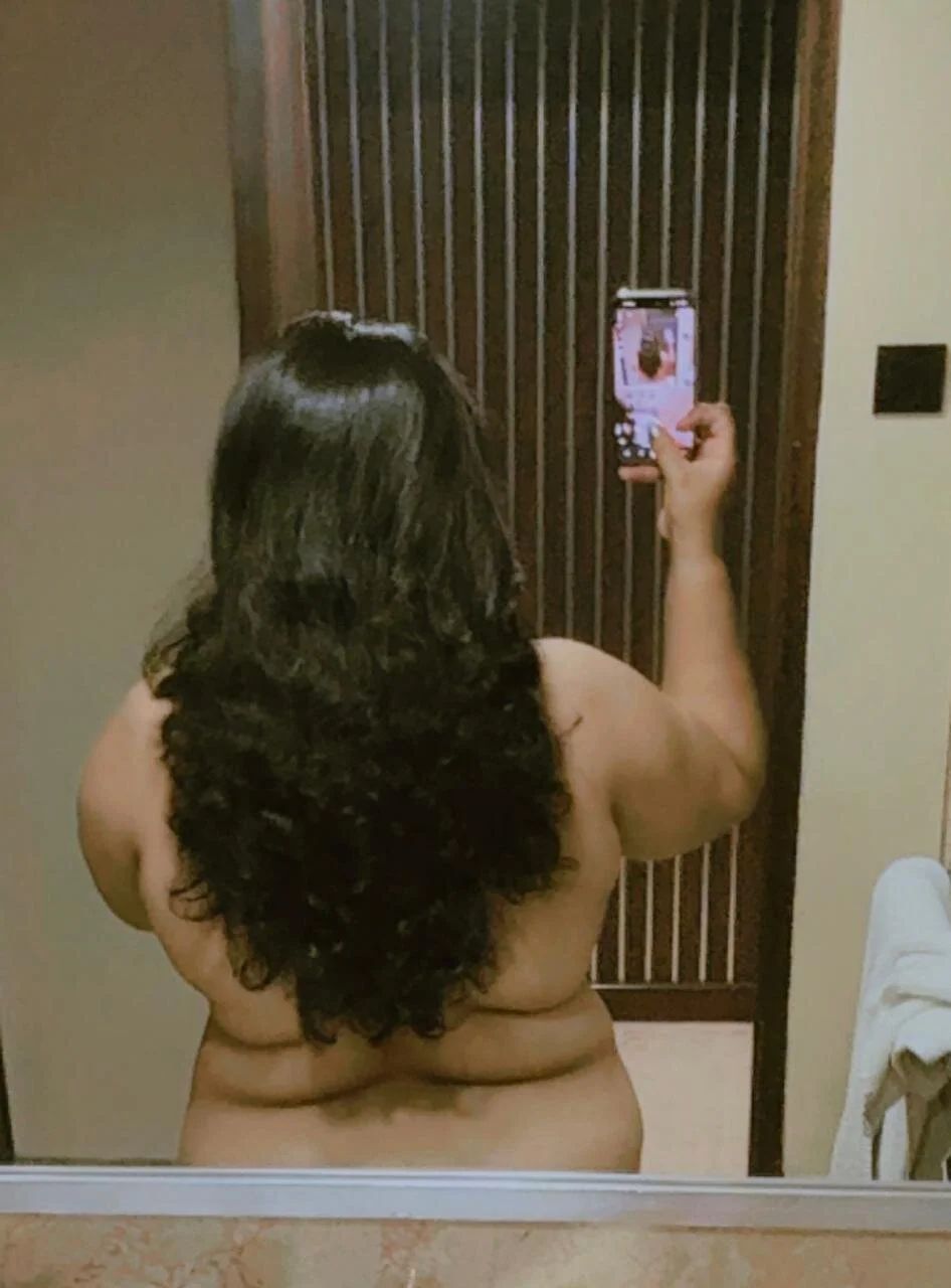 XXX Porn Photo of Nude Mahima_4U 2