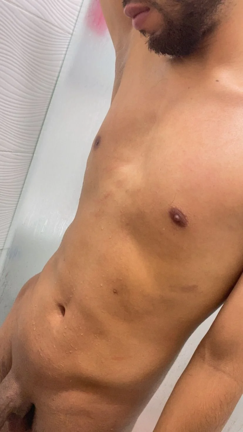 XXX Porn Photo of Nude julian_gonzalezz 1