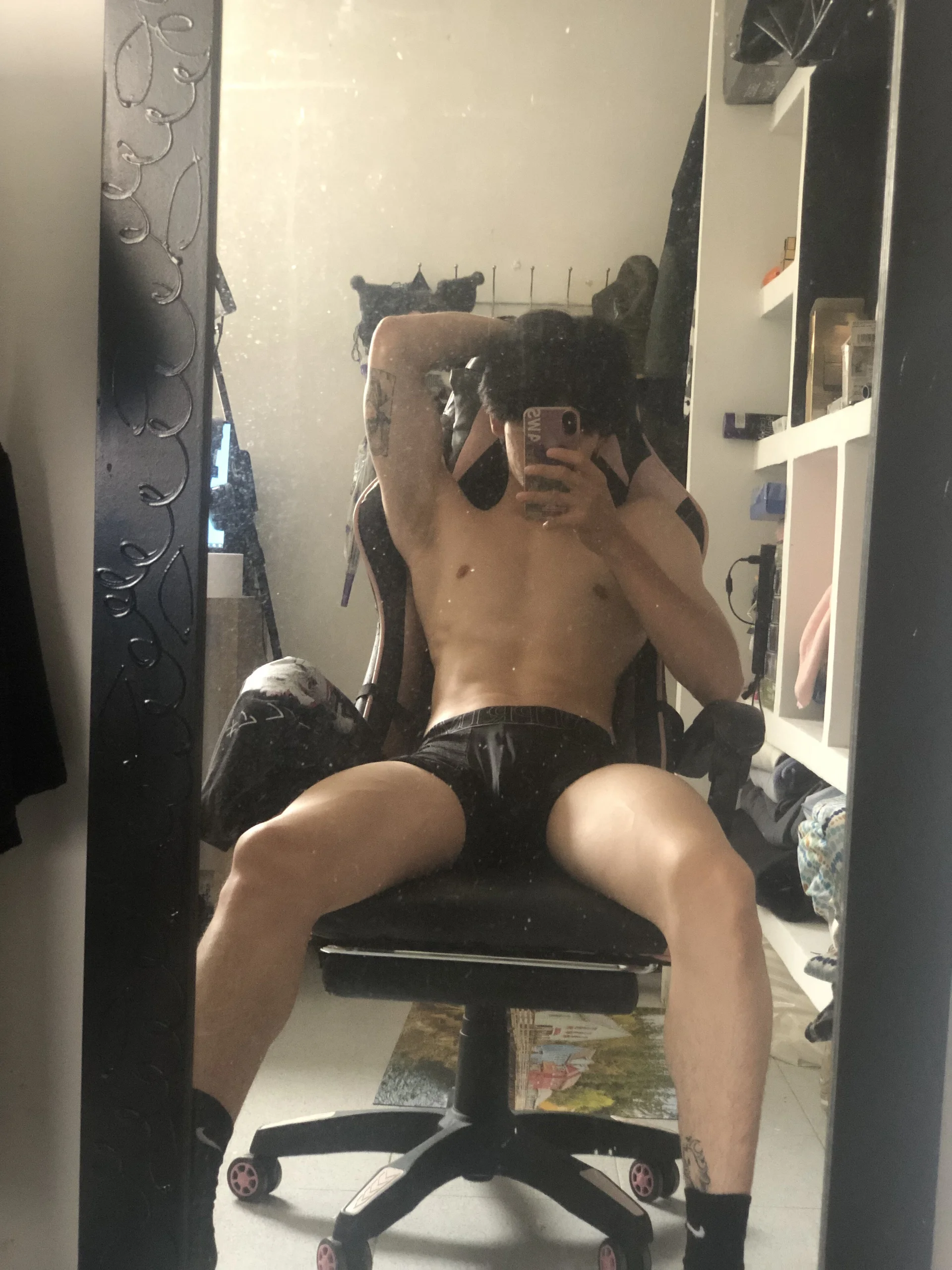 XXX Porn Photo of Nude xIce_Boy 1