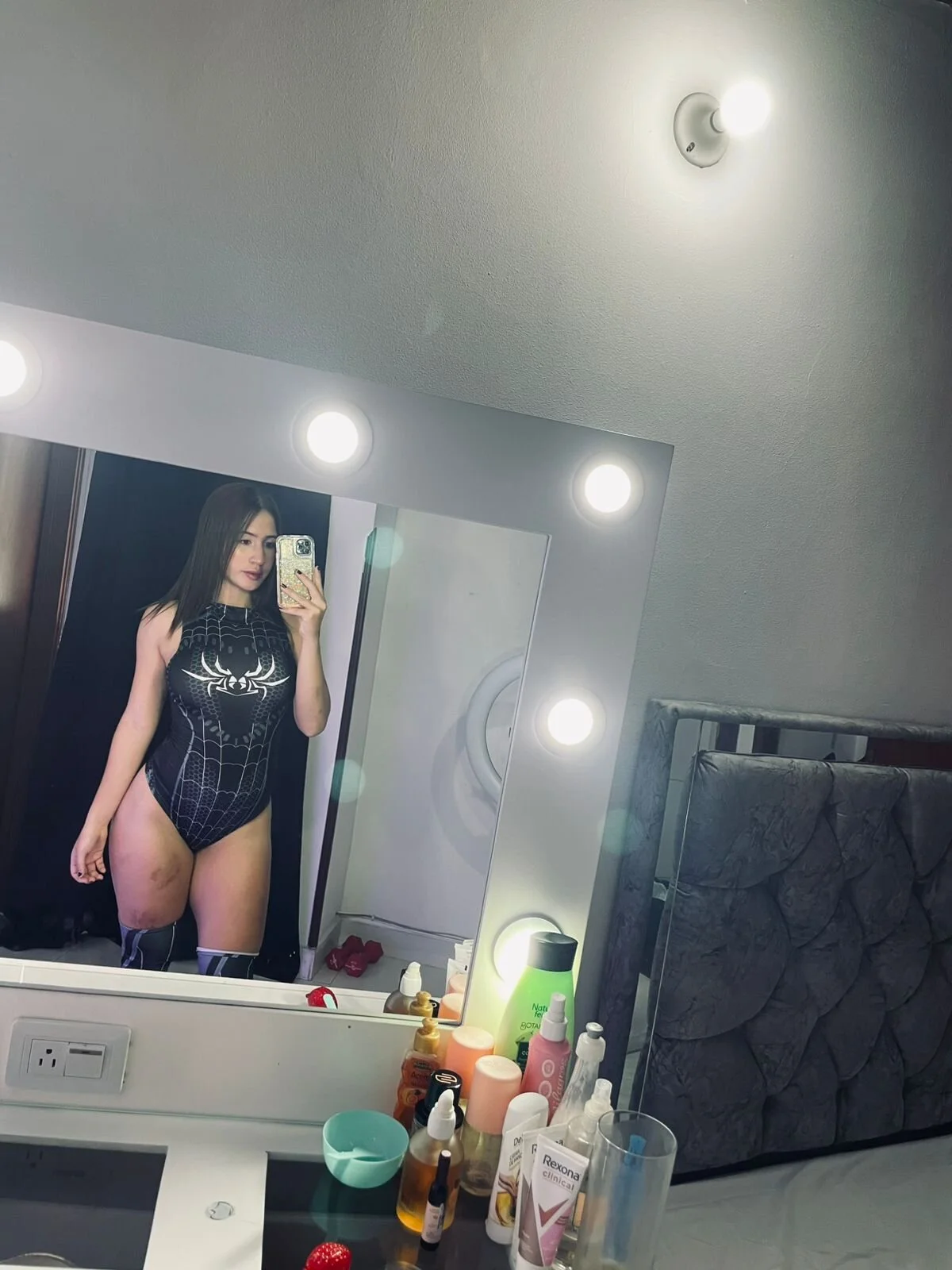 XXX Porn Photo of Nude lovingdarcy_ 14