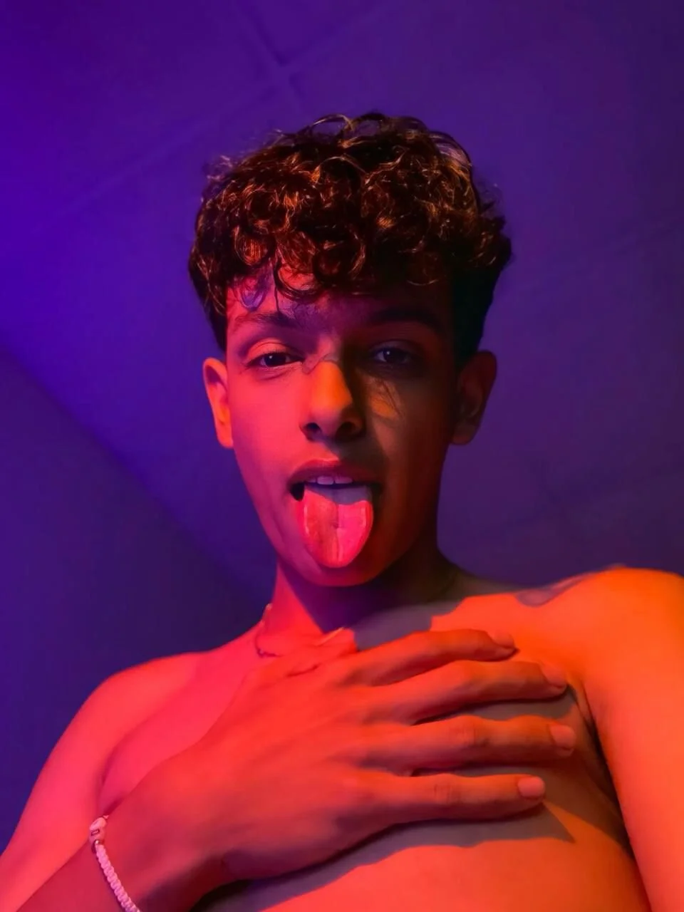 XXX Porn Photo of Nude Maxfrost1 10