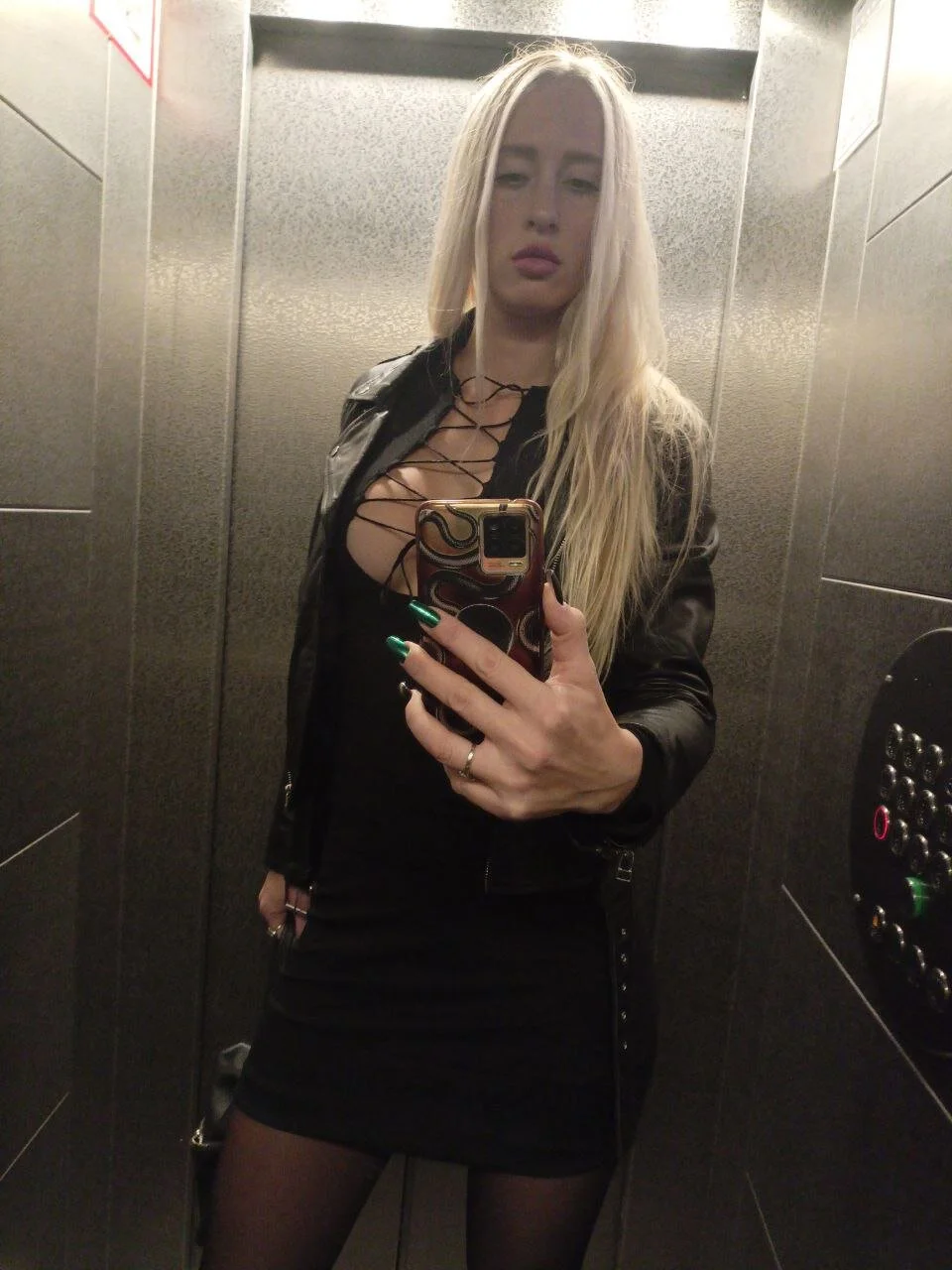 XXX Porn Photo of Nude Evva_Ross 51