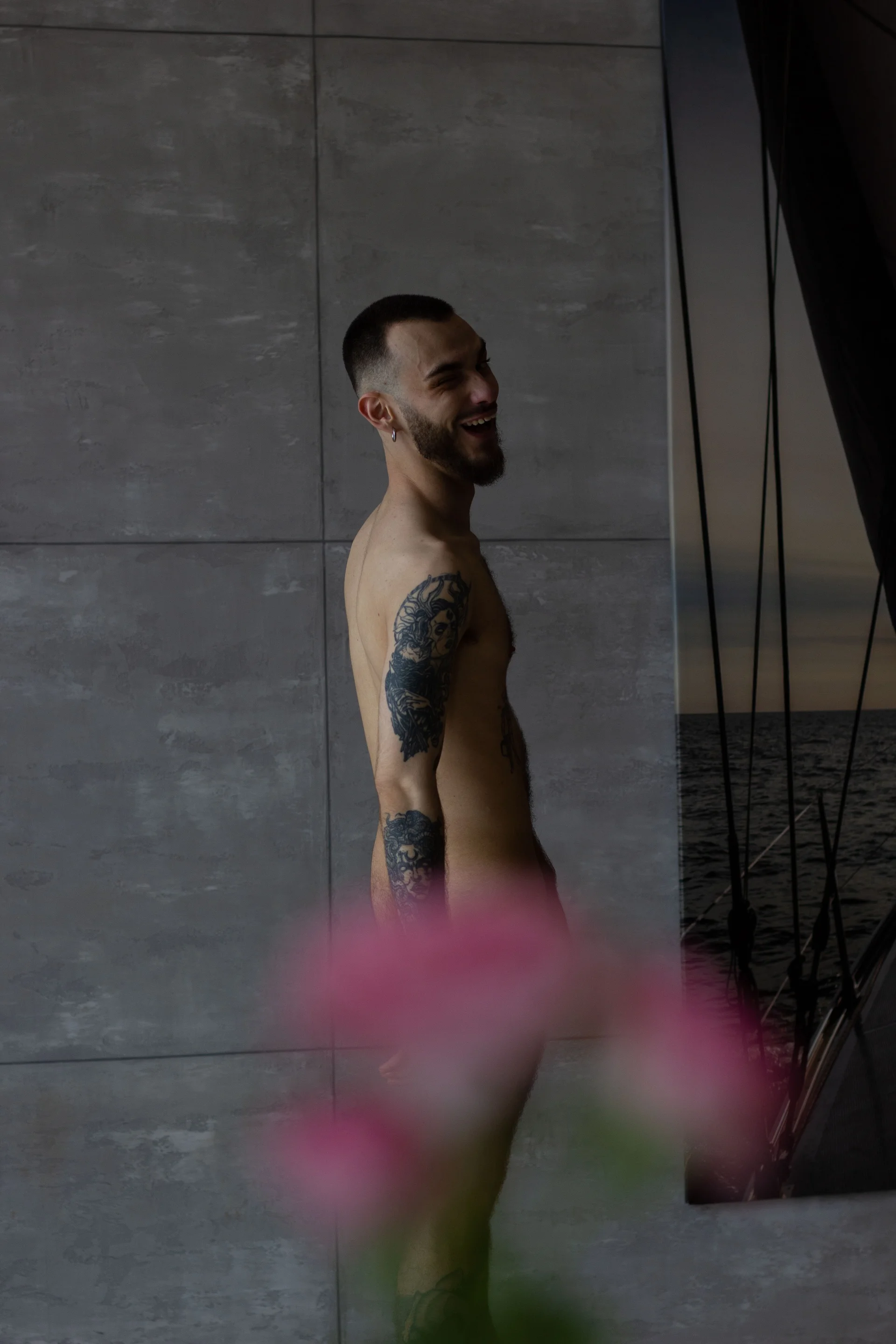 XXX Porn Photo of Nude guynextfurr 6