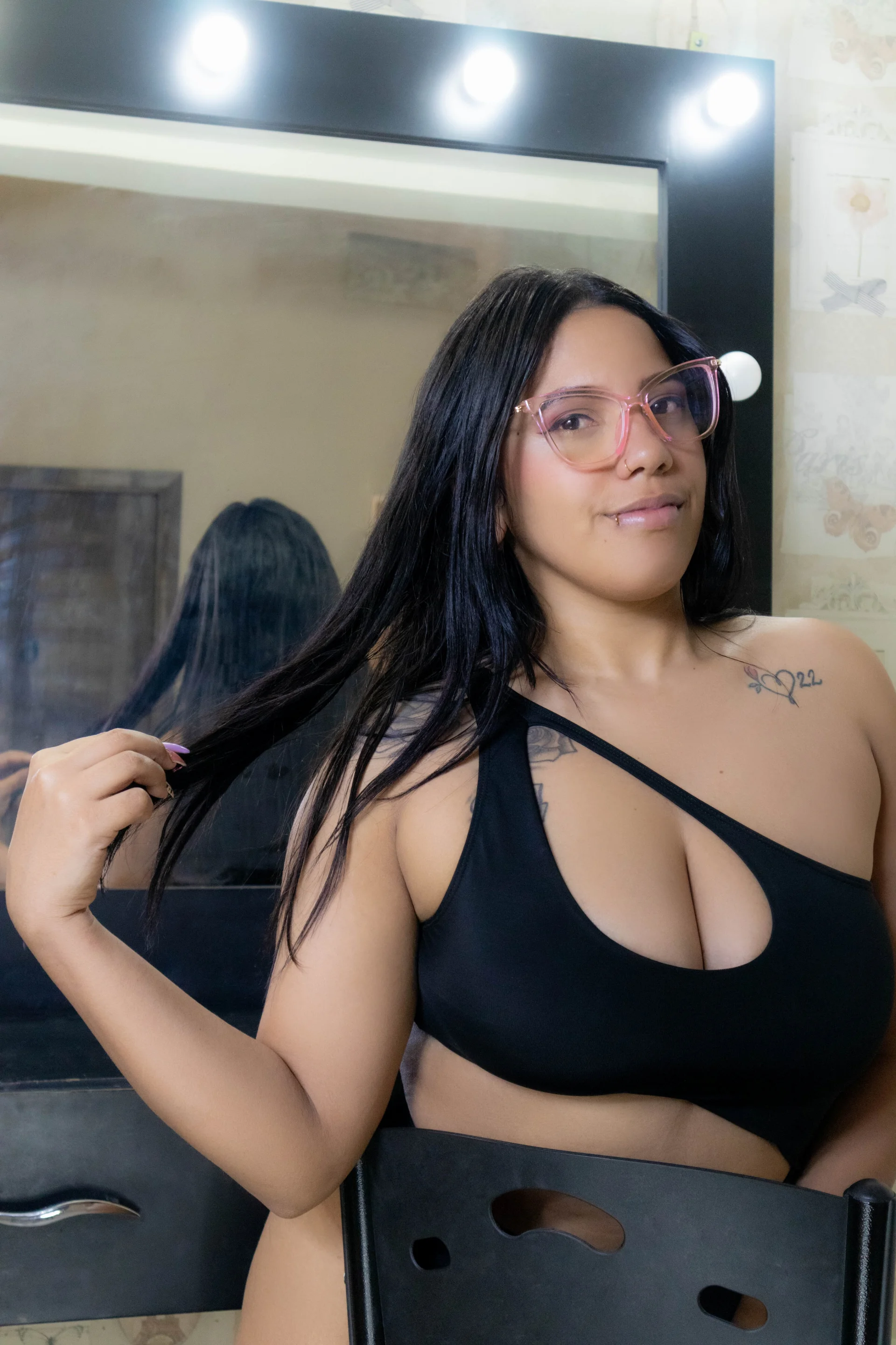 XXX Porn Photo of Nude Cat_x1 6