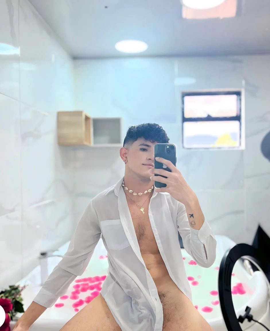XXX Porn Photo of Nude patrick_sanzz 25