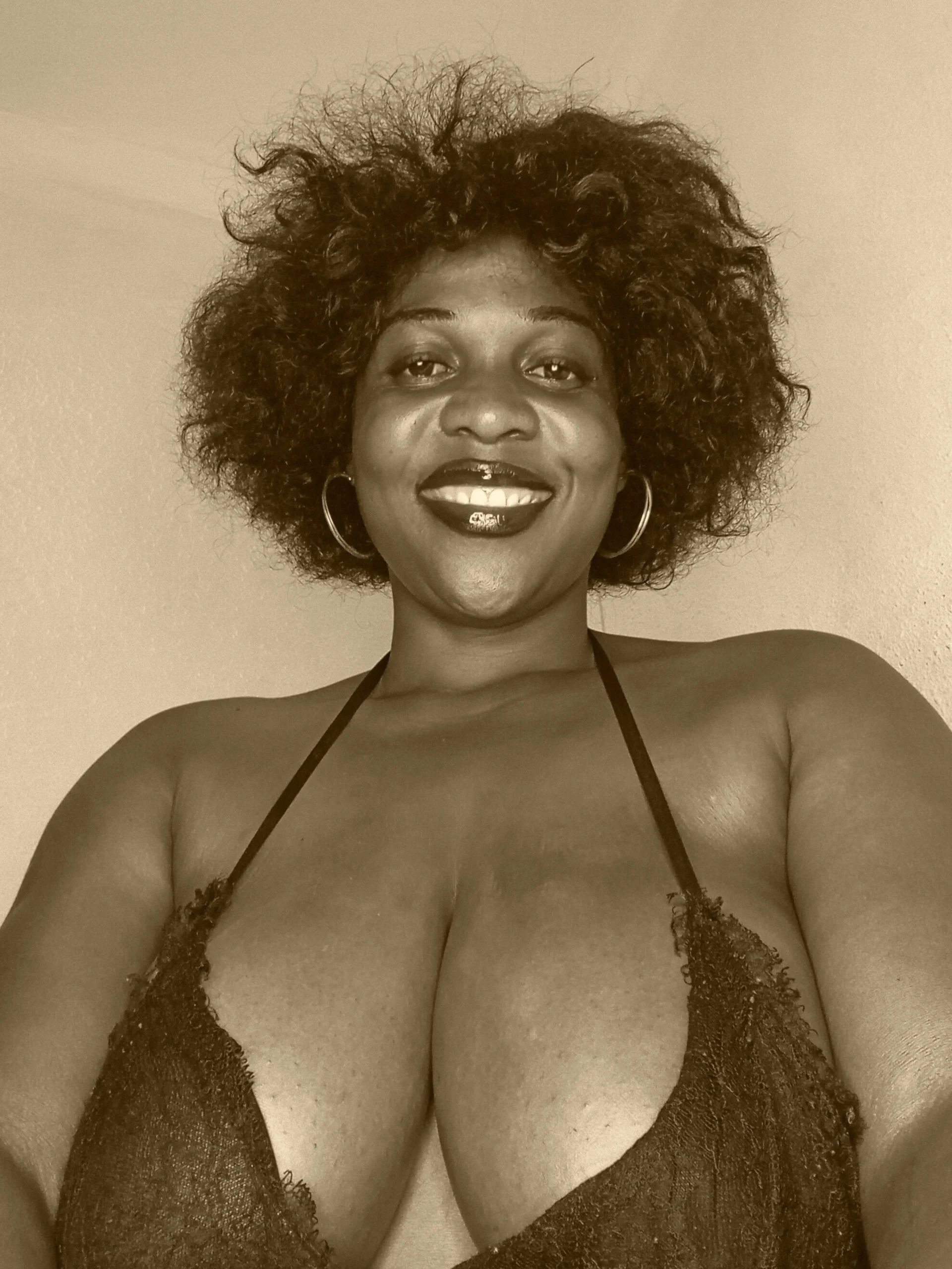 XXX Porn Photo of Nude Mtsepara 6