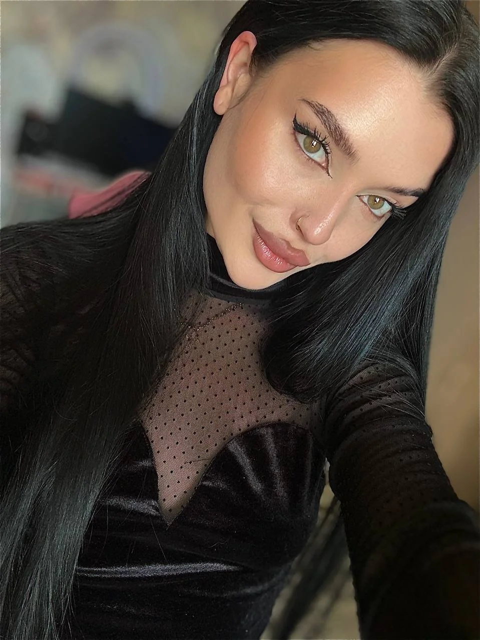 XXX Porn Photo of Nude yoursLina 1