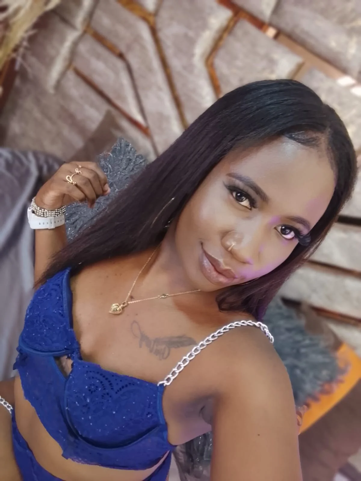 XXX Porn Photo of Nude rossiiecameron_ 15