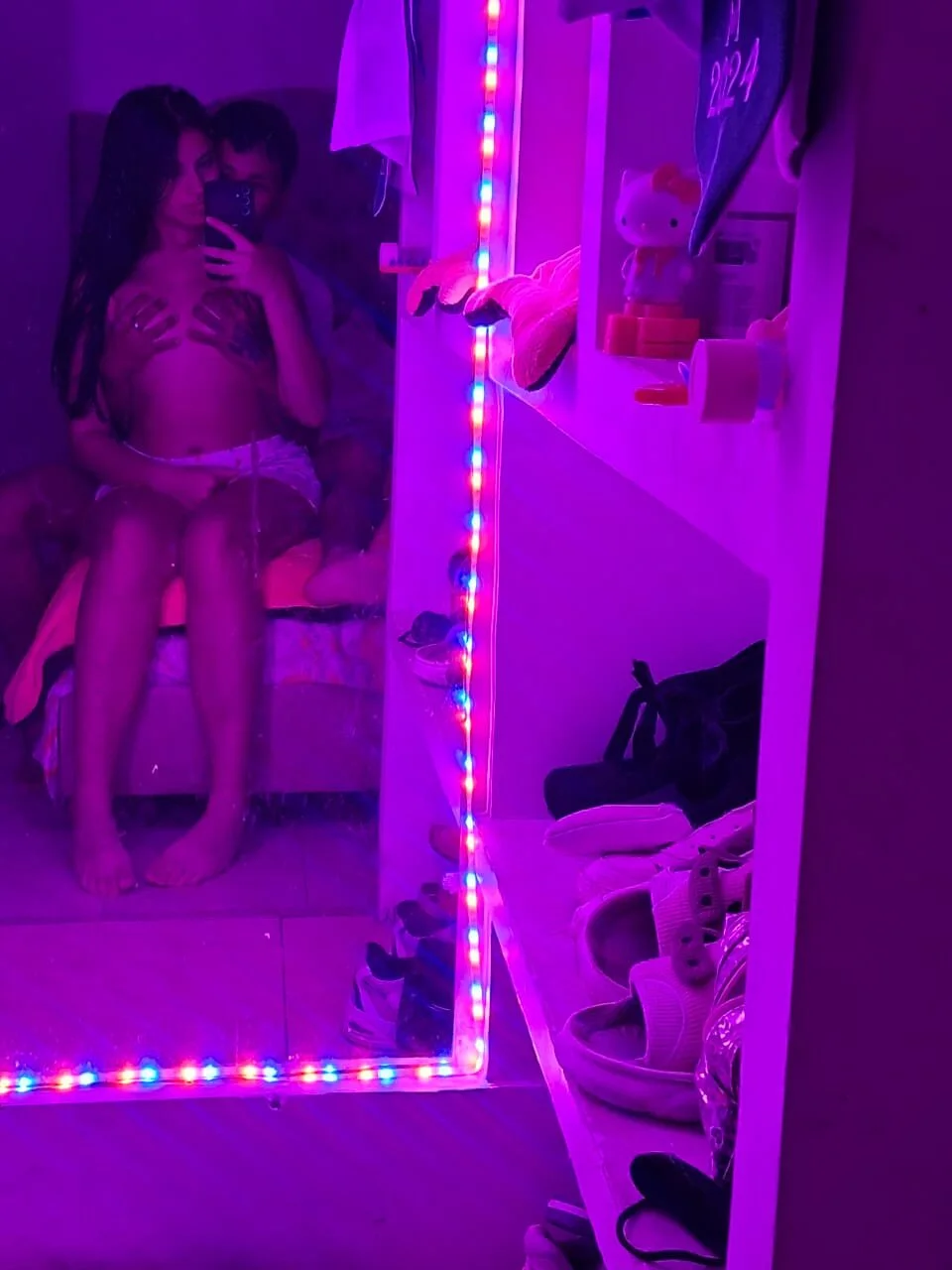 XXX Porn Photo of Nude Room_Sin_Reglas 10