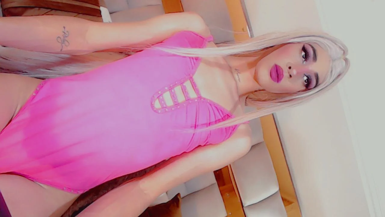 XXX Porn Photo of Nude CharlotteBigCock 52