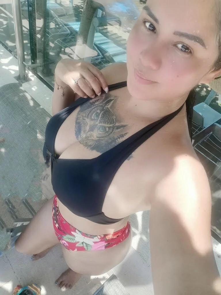 XXX Porn Photo of Nude Andrea_slophy 4