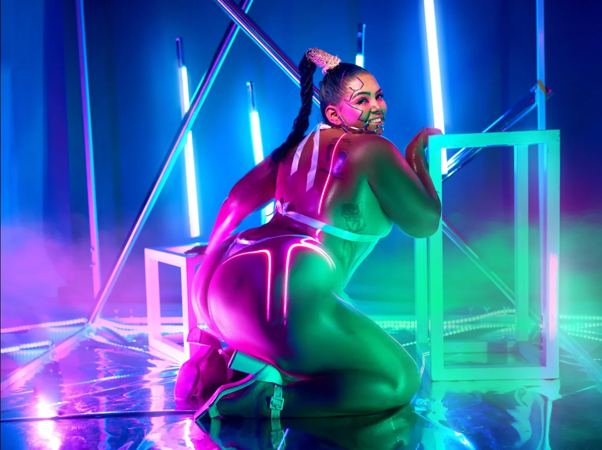 XXX Porn Photo of Nude Nina_Savage 5