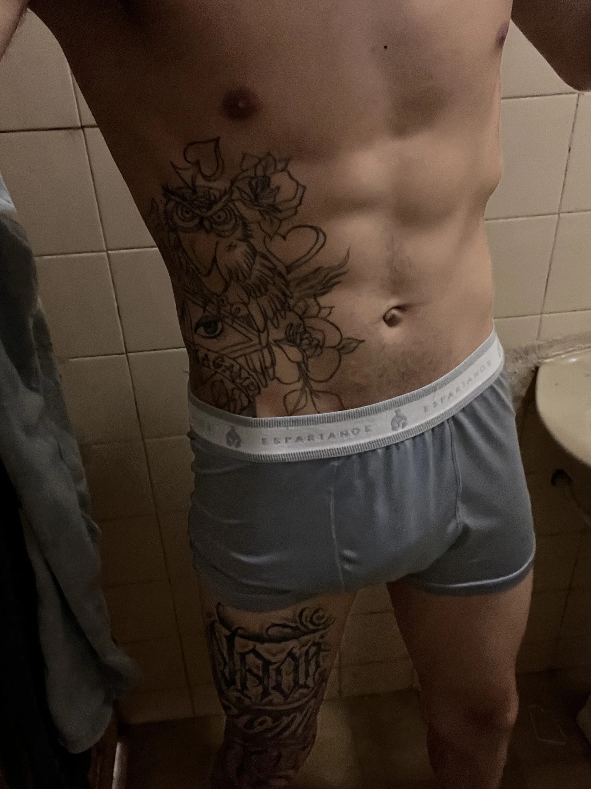XXX Porn Photo of Nude EnjoymentRapha 4