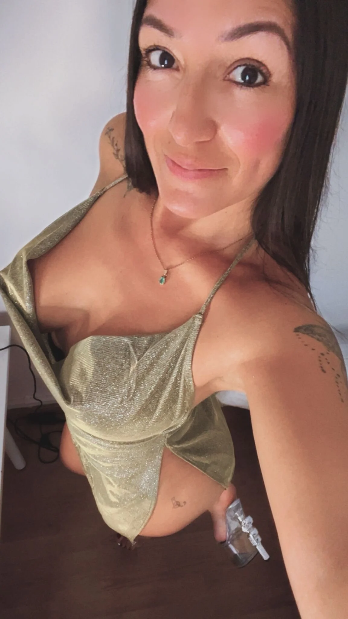 XXX Porn Photo of Nude Yulian_Milf 1