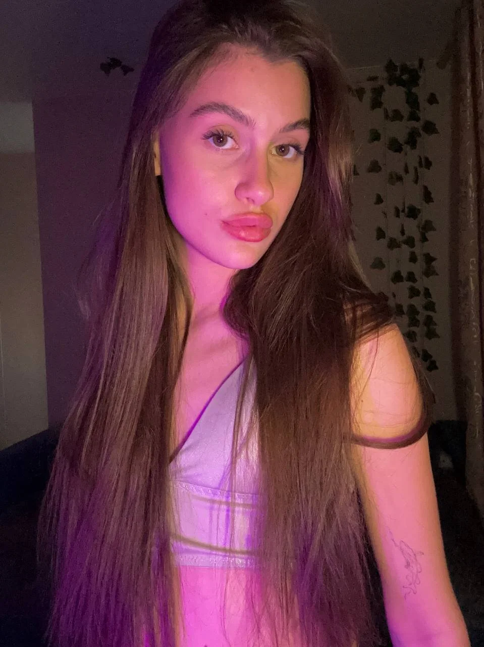 XXX Porn Photo of Nude LiseVener 57
