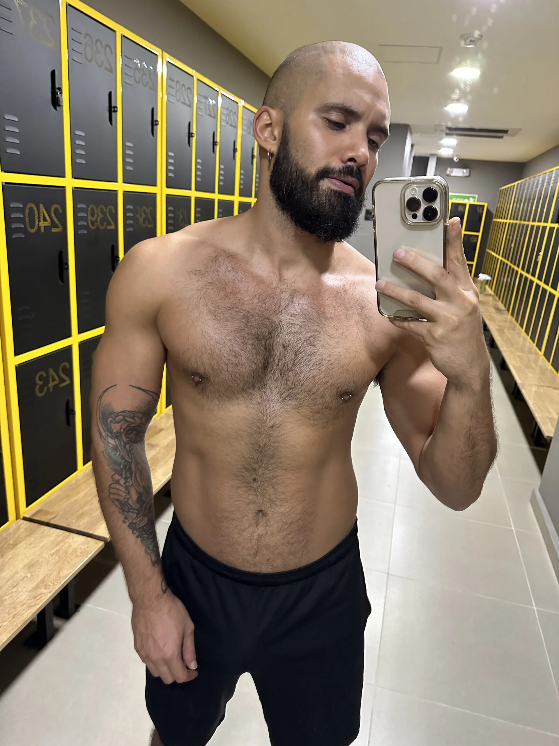 XXX Porn Photo of Nude alex_wolf_ 12