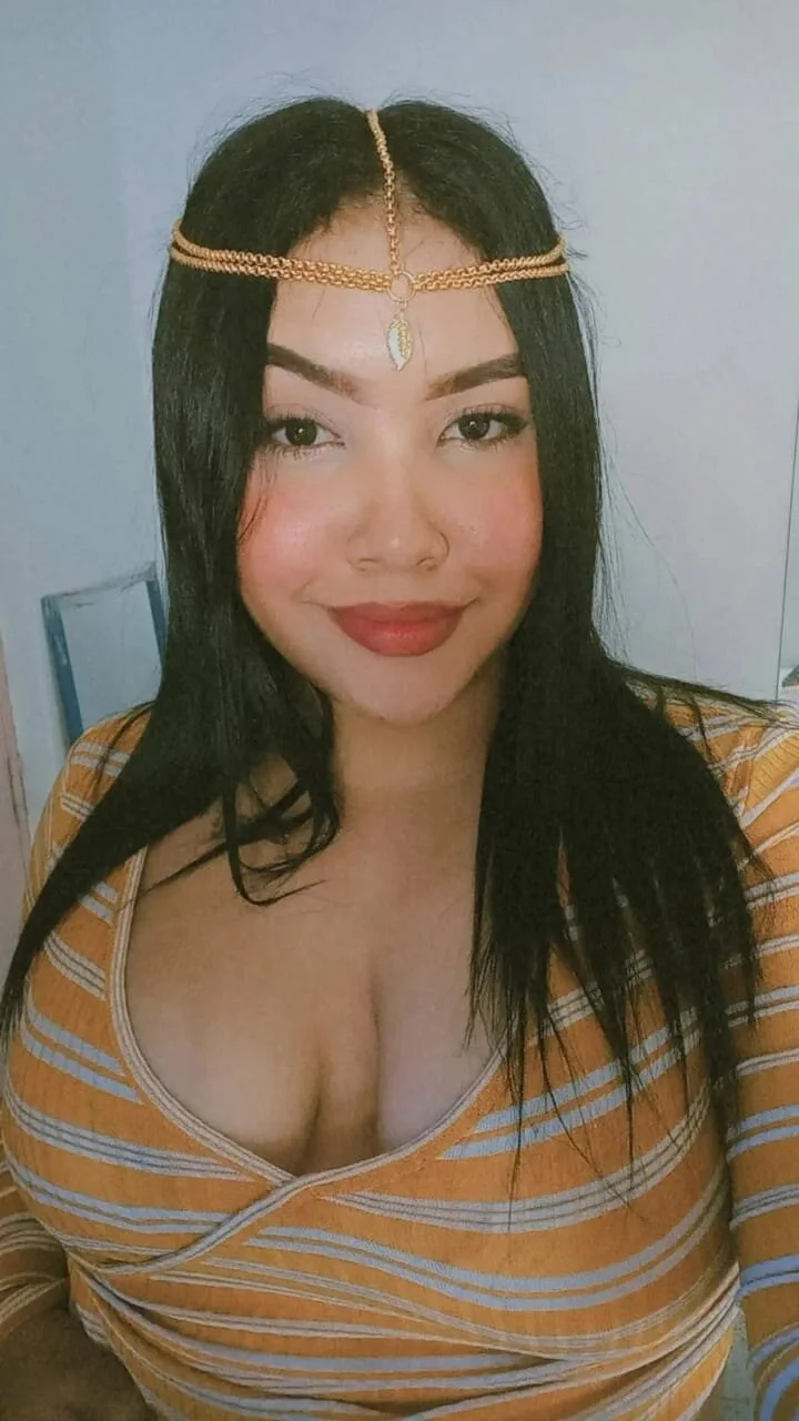 XXX Porn Photo of Nude arabela_dream25 1