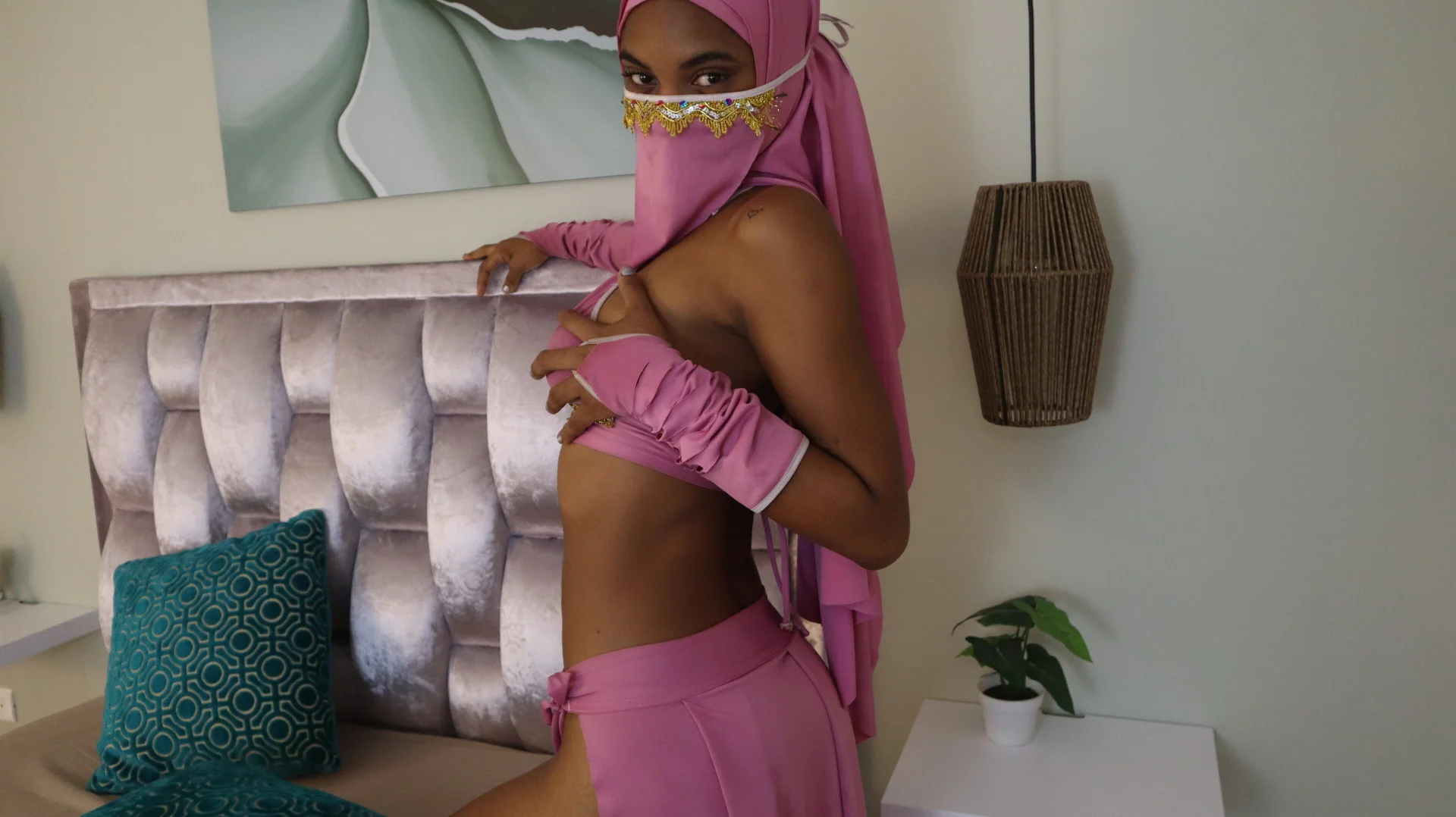 XXX Porn Photo of Nude Amira_Alzahra 13