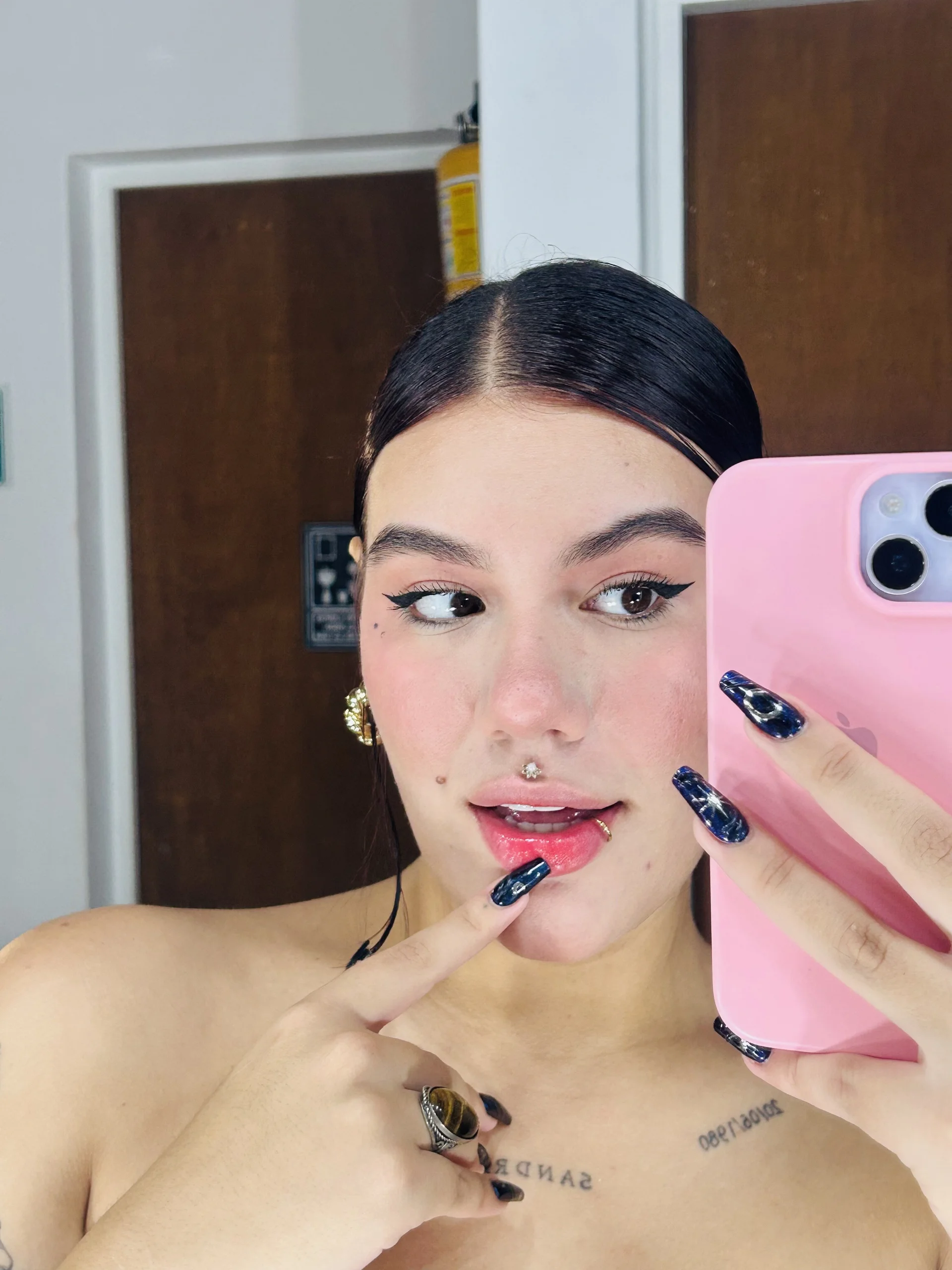 XXX Porn Photo of Nude Carolina_444 9