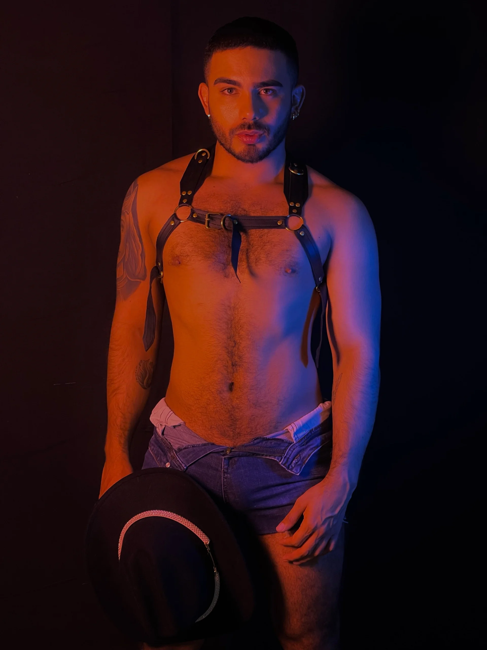 XXX Porn Photo of Nude adamhairy 144