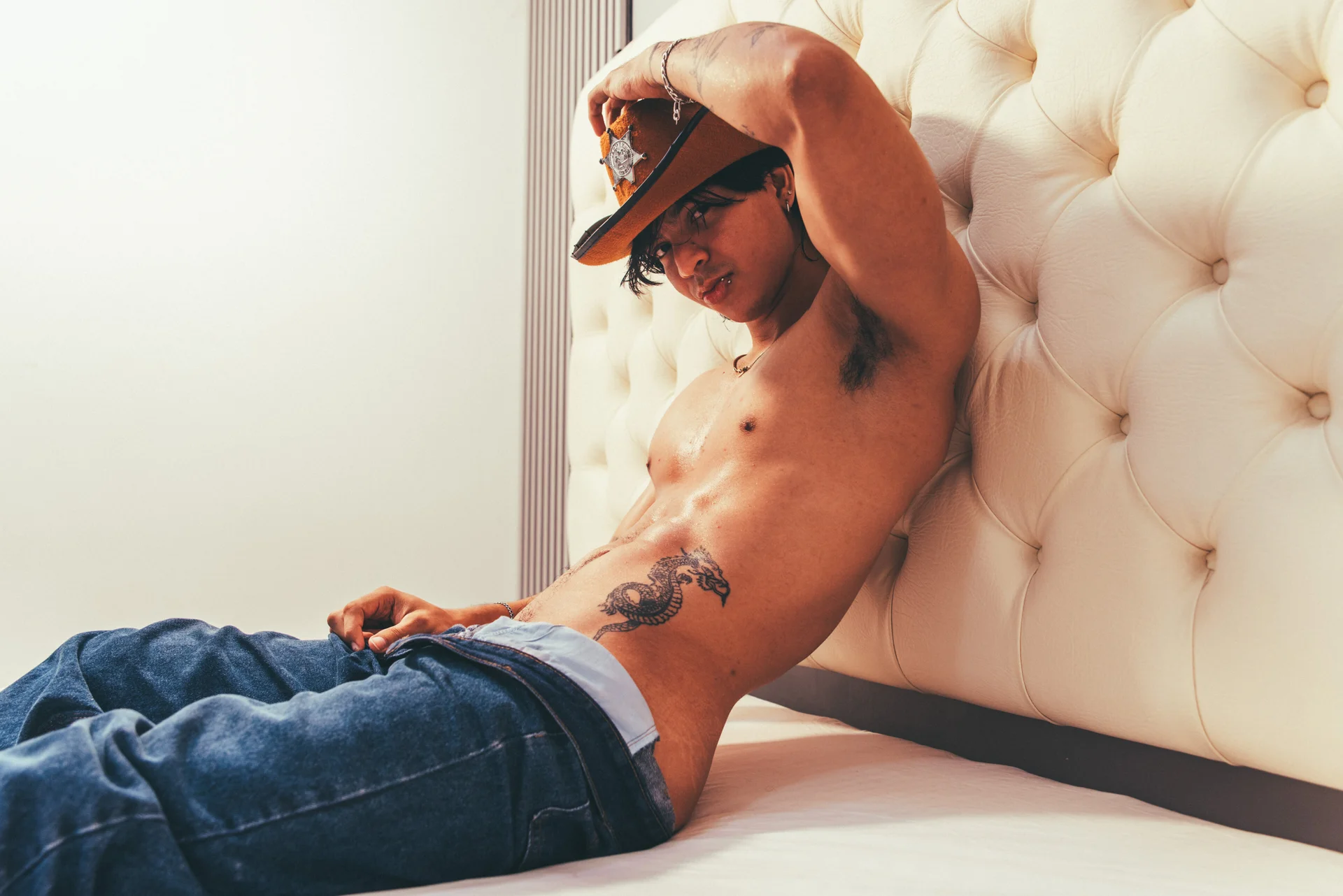 XXX Porn Photo of Nude toji_luxxer 19