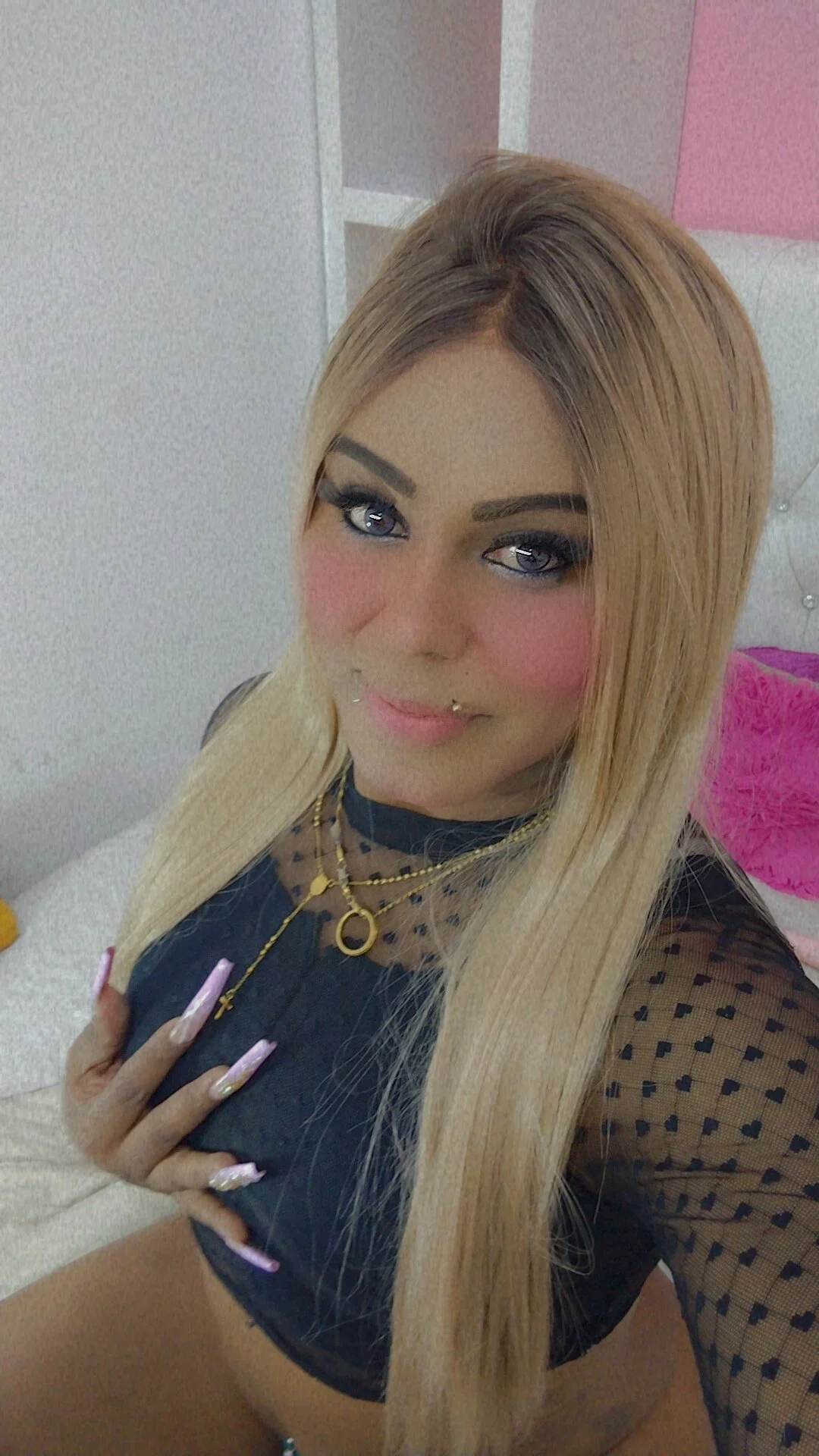 XXX Porn Photo of Nude macgenta_drackk 2