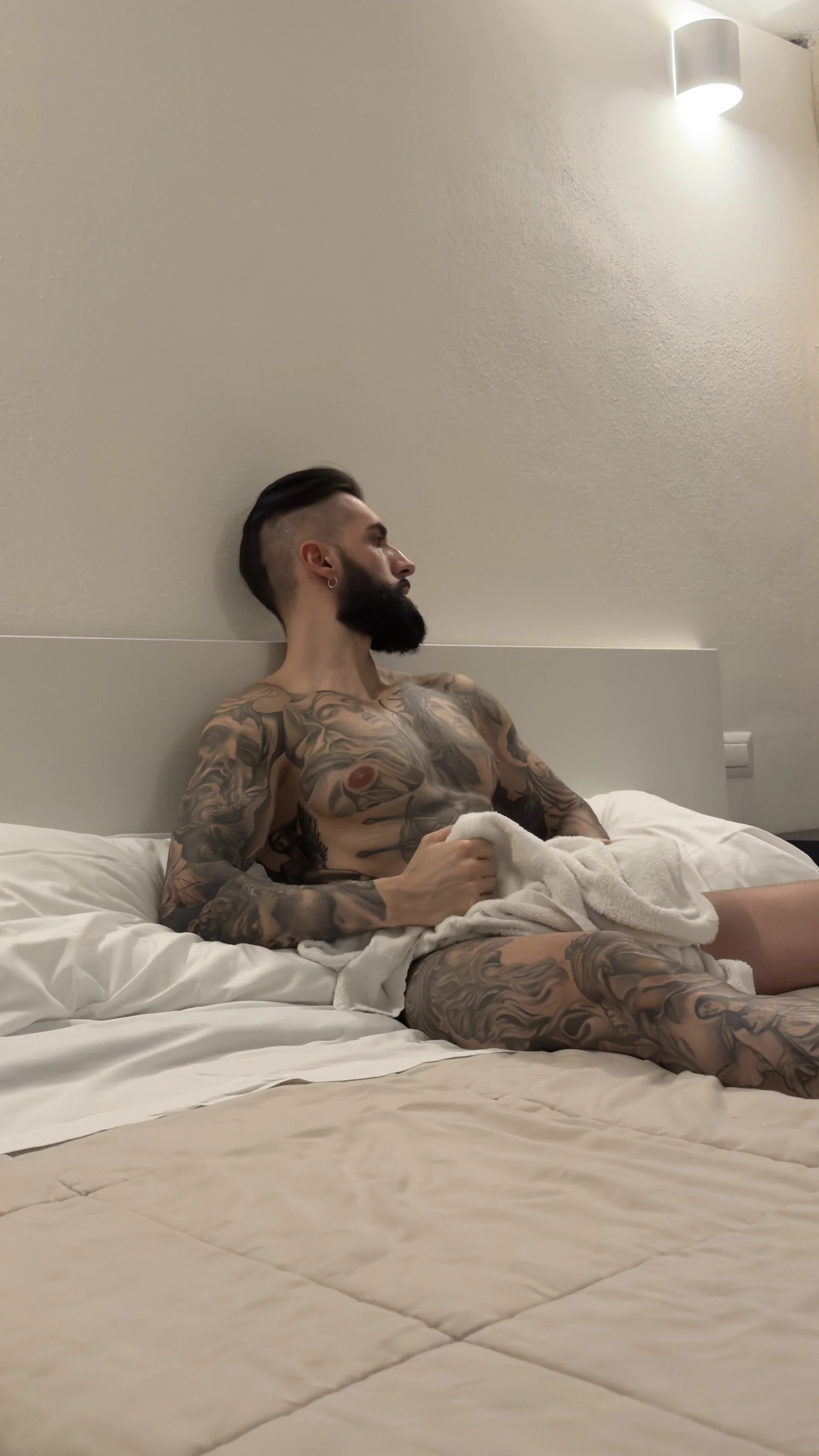 XXX Porn Photo of Nude Gioeltoro89 6