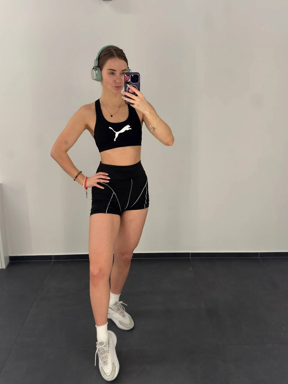 XXX Porn Photo of Nude Mia_Luxes 1