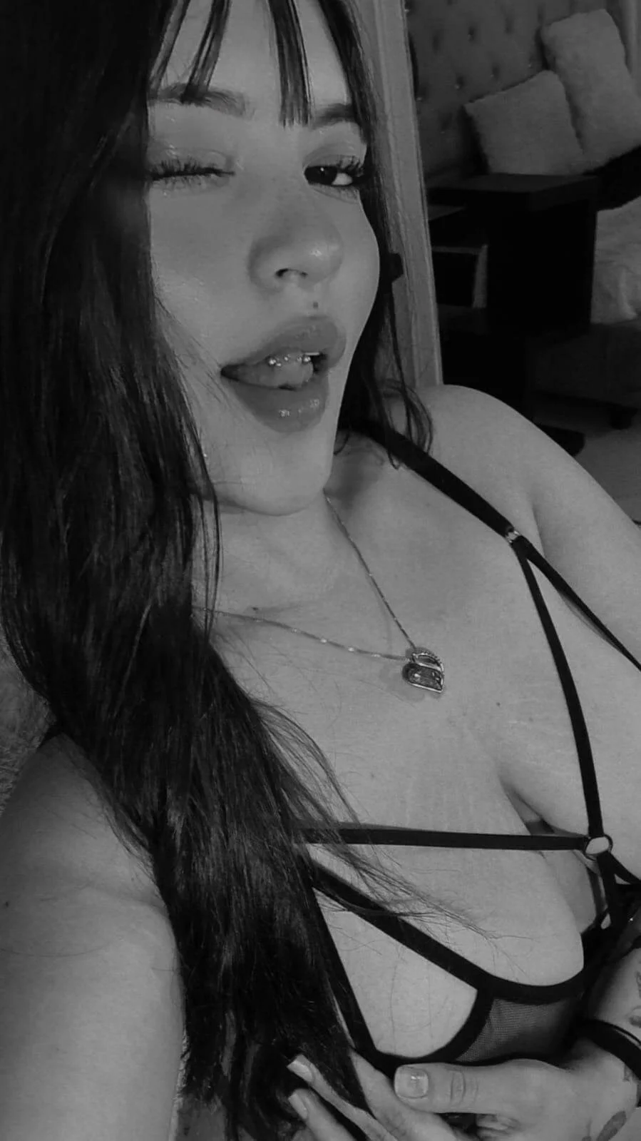 XXX Porn Photo of Nude Jolie_price 78