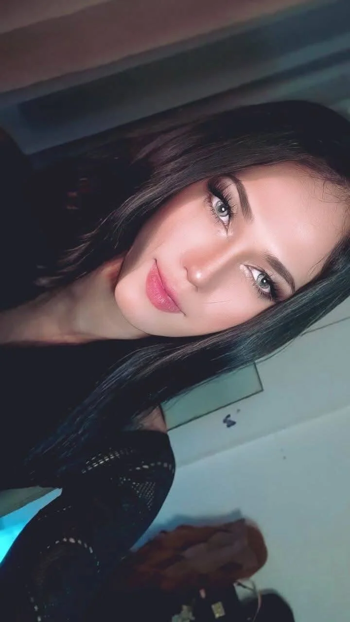 XXX Porn Photo of Nude Ts-Glamourosax 6