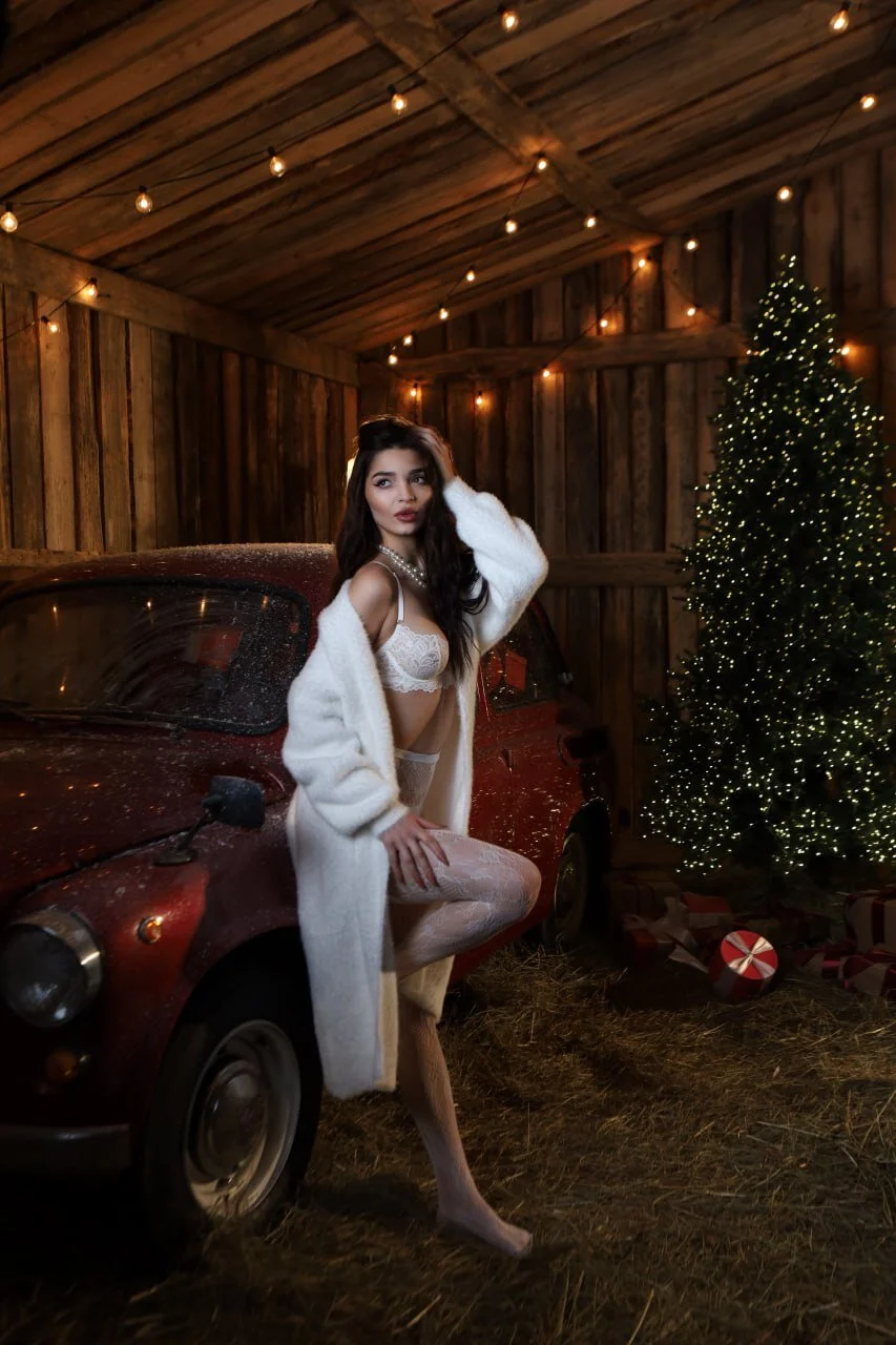 XXX Porn Photo of Nude MarciaMarshall 40
