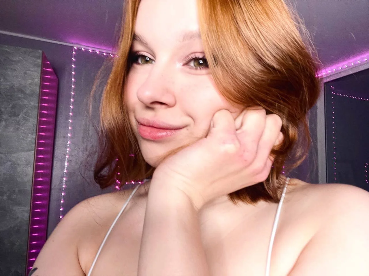 XXX Porn Photo of Nude alexshiny 16