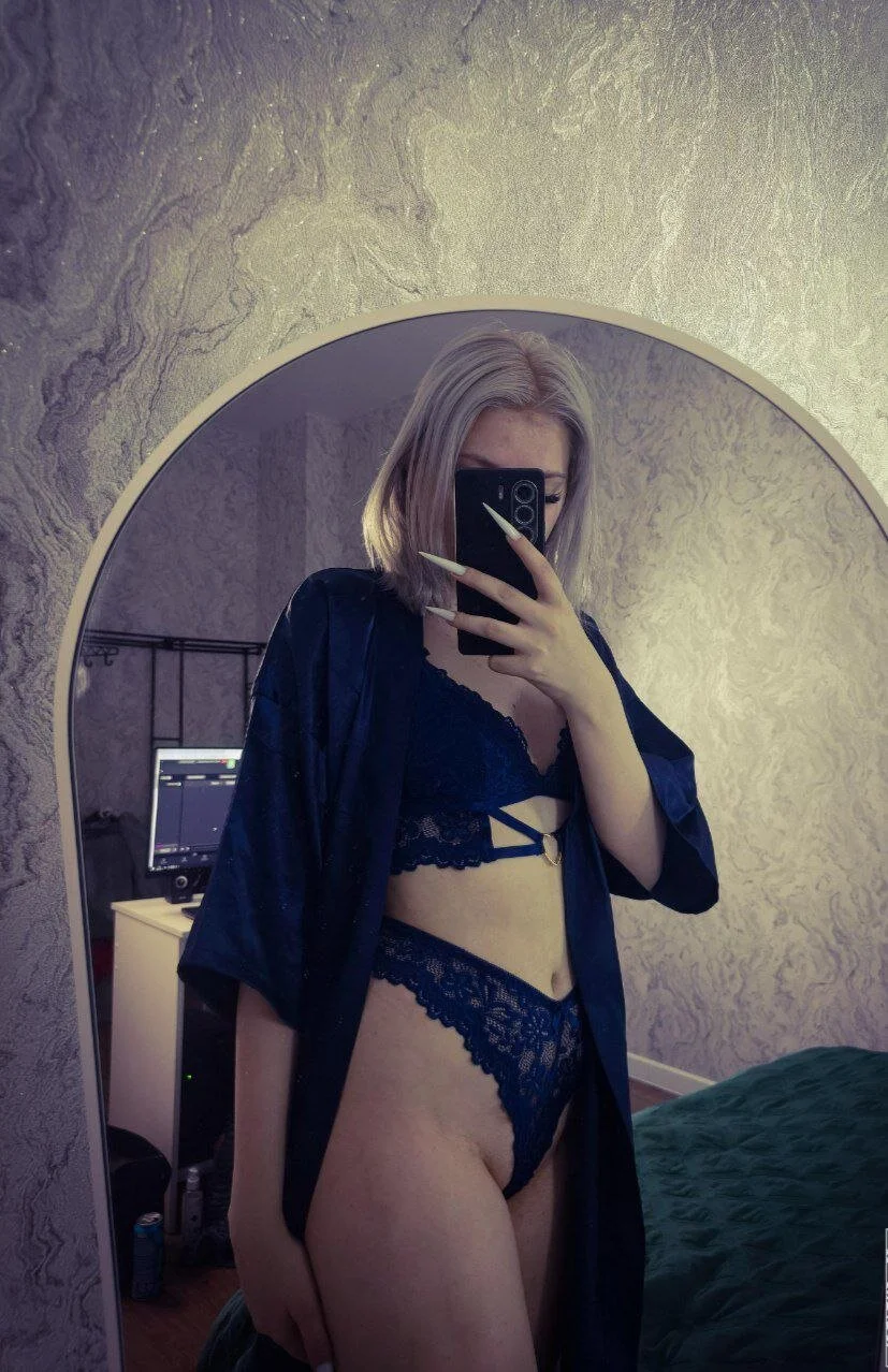 XXX Porn Photo of Nude Kate_Krose 14
