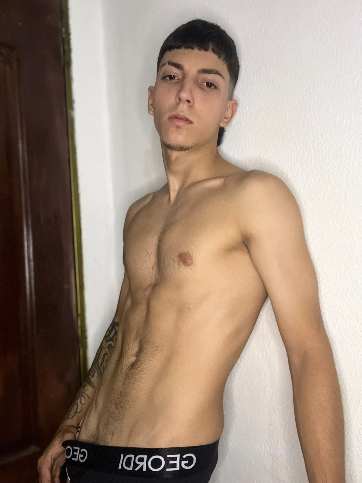 XXX Porn Photo of Nude Gian_Rossi 1