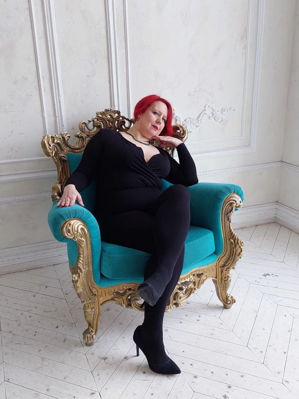 XXX Porn Photo of Nude NikolRedMilf 20