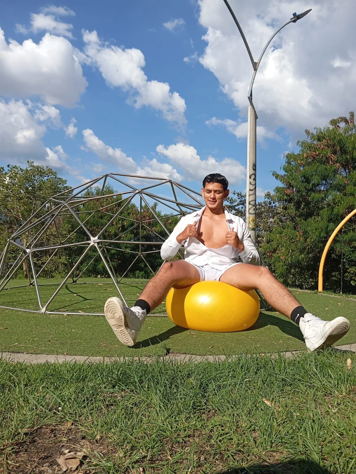 XXX Porn Photo of Nude Hiroshi_Shen 15