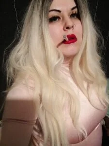 XXX Porn Photo of Nude Psychobitch7 7