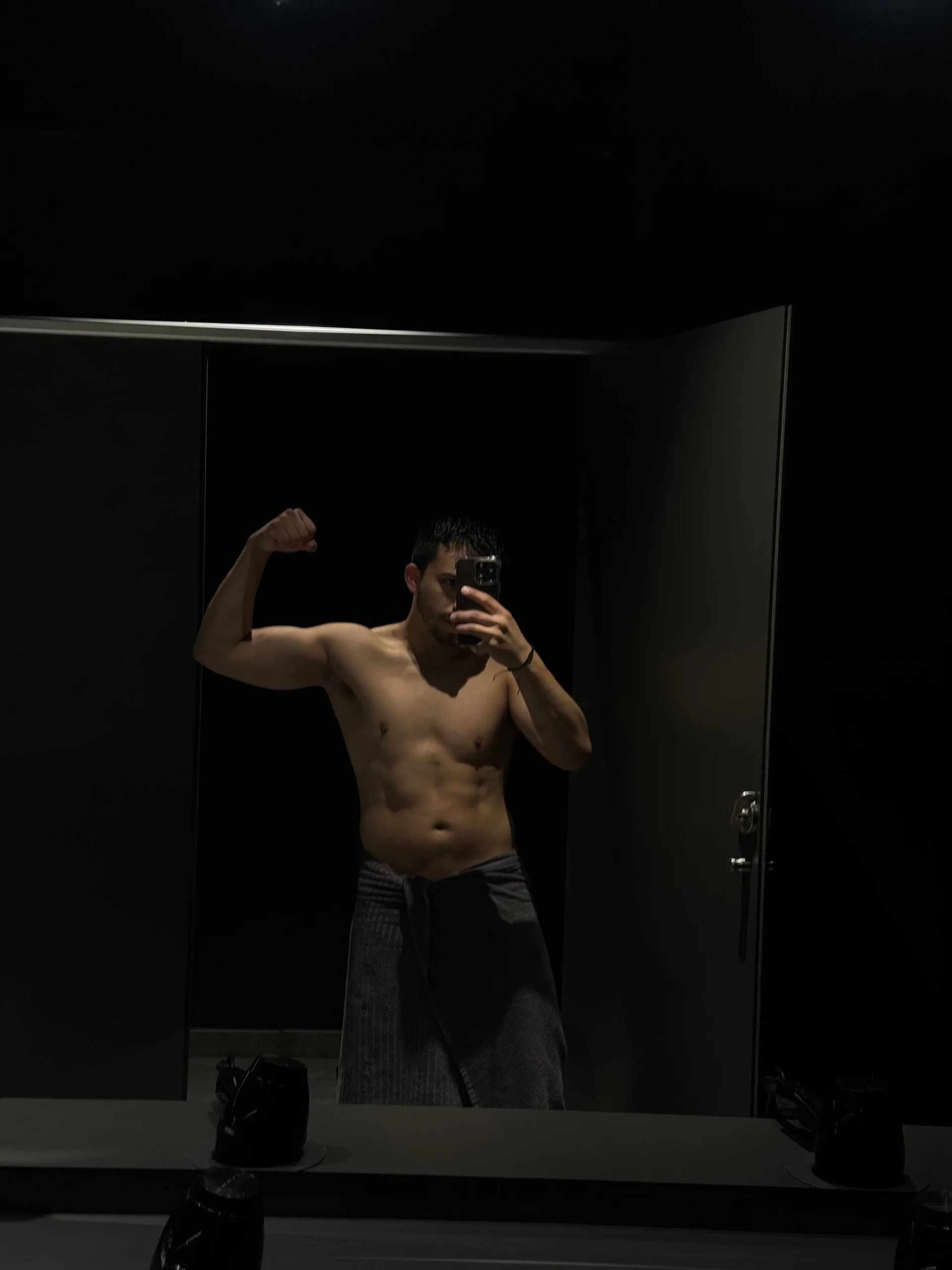 XXX Porn Photo of Nude Diego_Latinguy 1