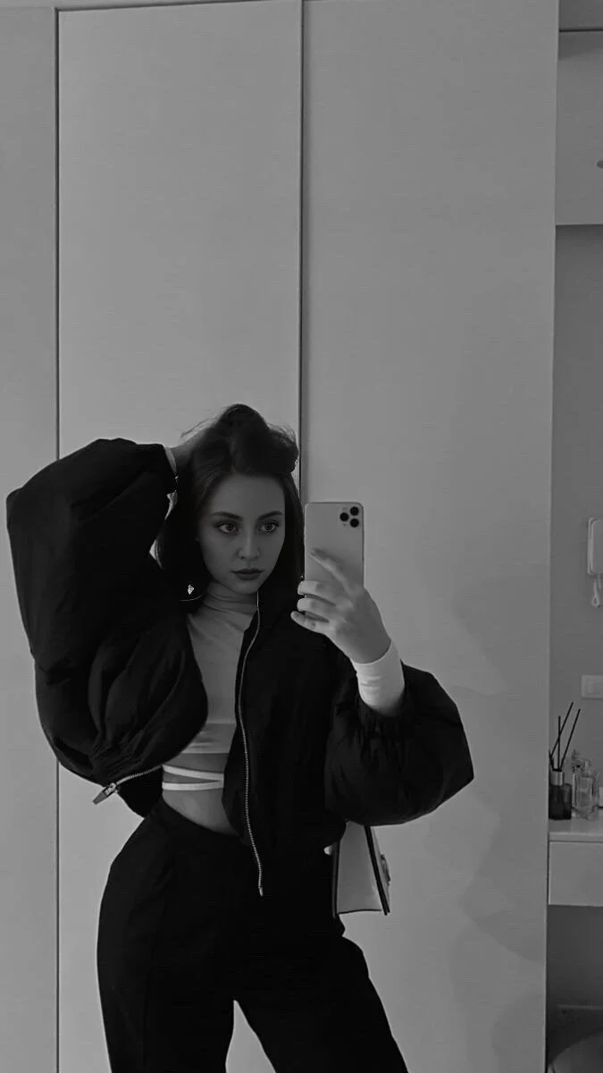 XXX Porn Photo of Nude Topvi_ 4