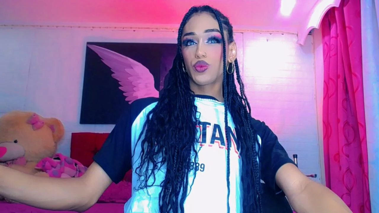 XXX Porn Photo of Nude NahomiCamper 47