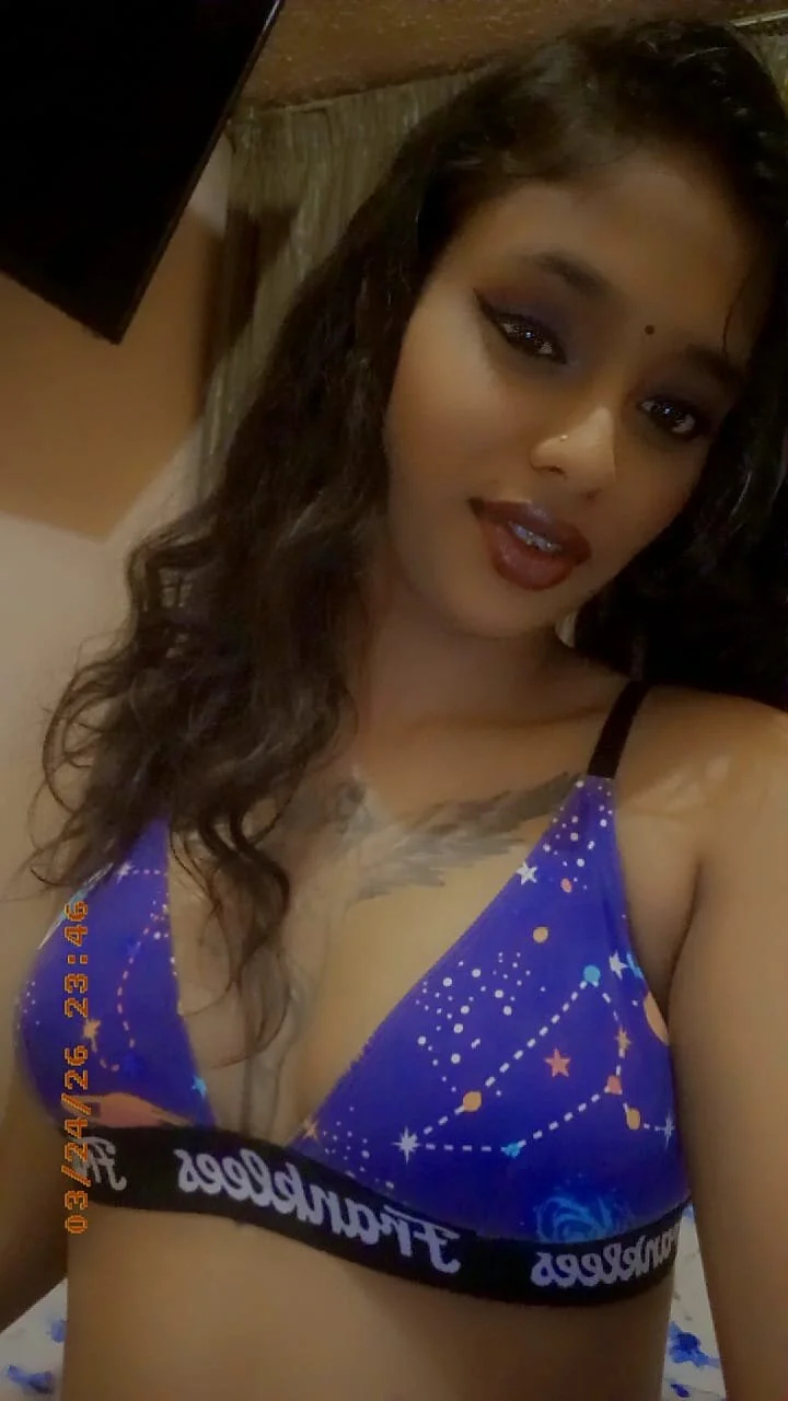 XXX Porn Photo of Nude LustfullLexyyteeen 1