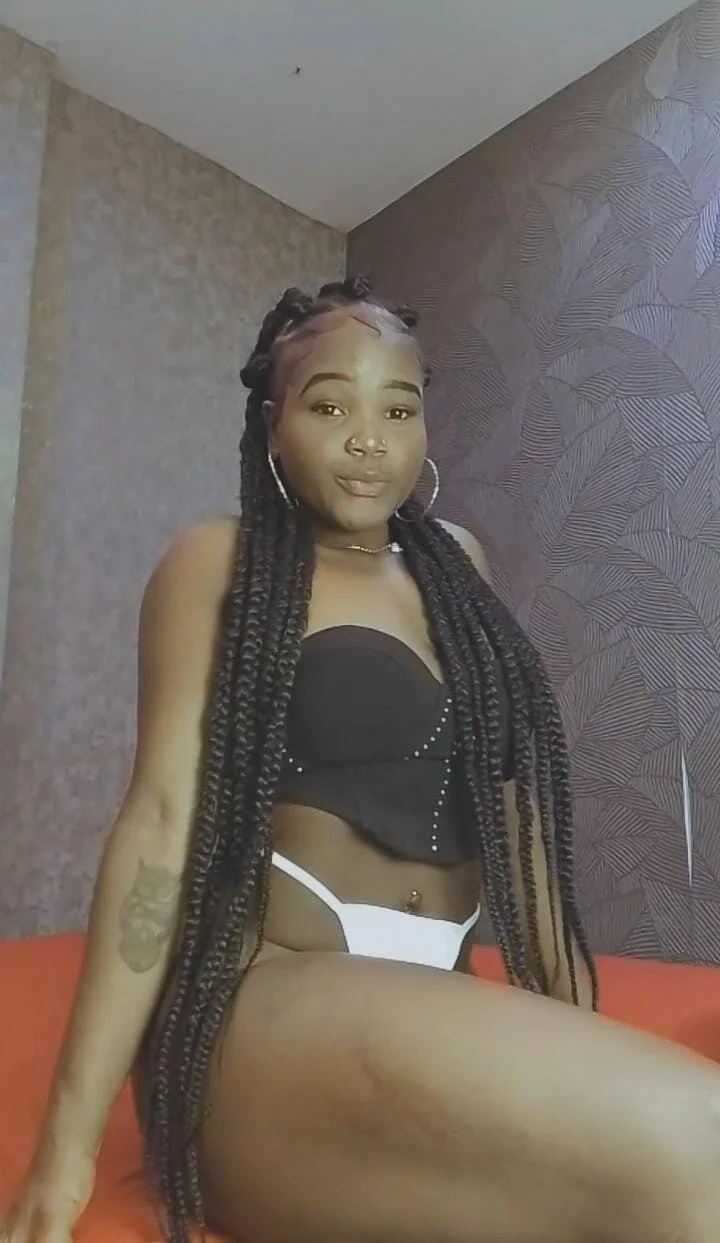 XXX Porn Photo of Nude IrisHerrera_ 11
