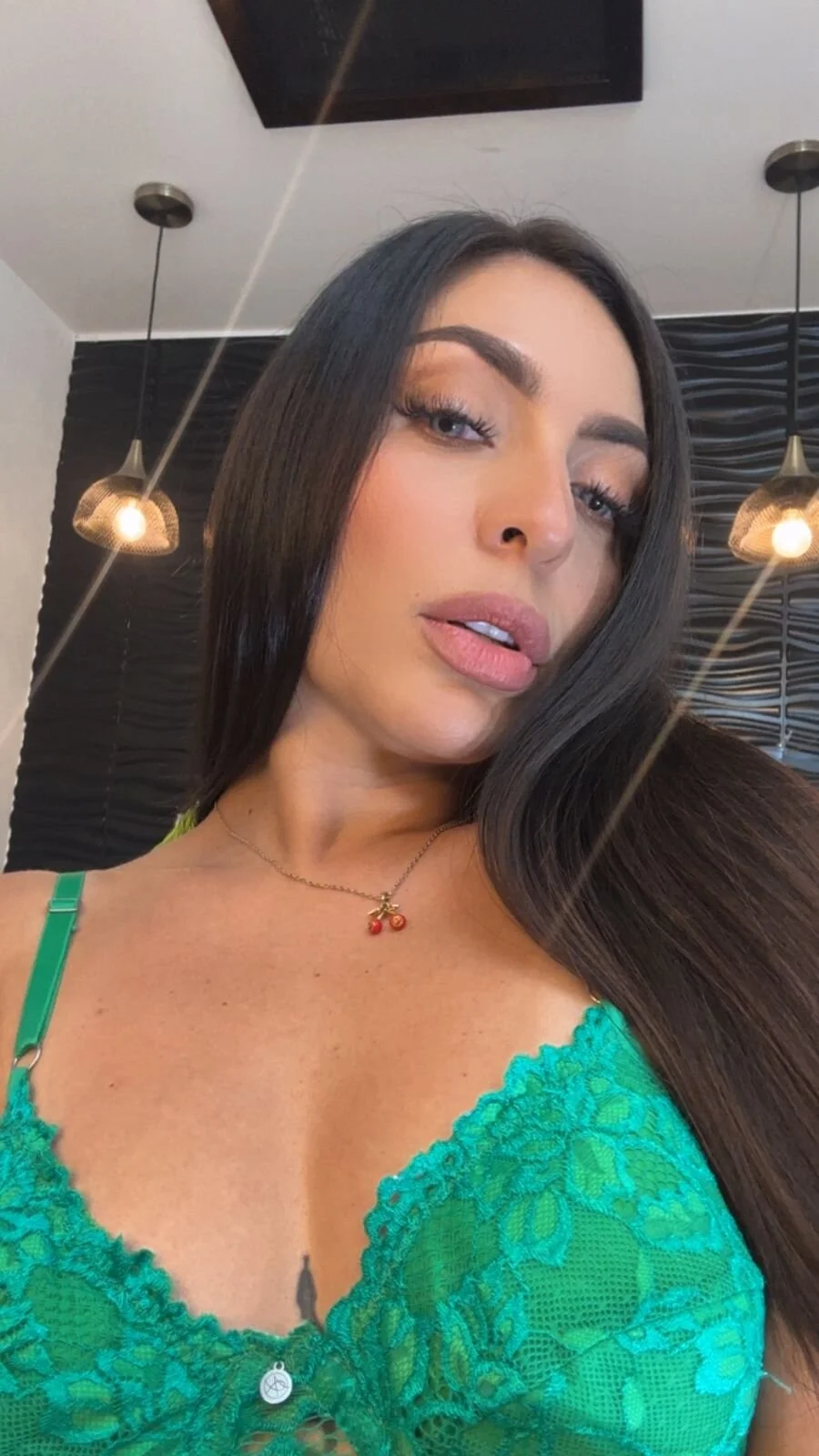XXX Porn Photo of Nude yourmagic_venus 1